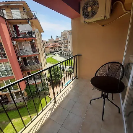 Апартамент Sunny View