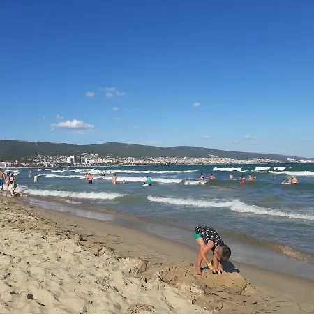 Апартамент Sunny View *