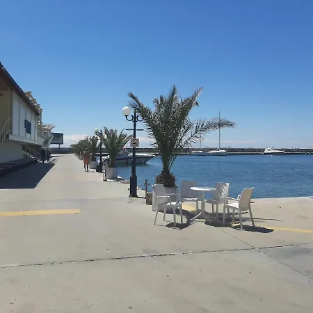 Апартамент Sunny View Слънчев бряг